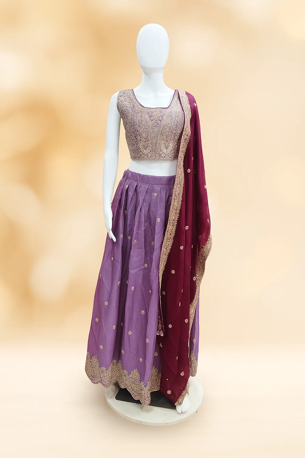 Wine lehnga